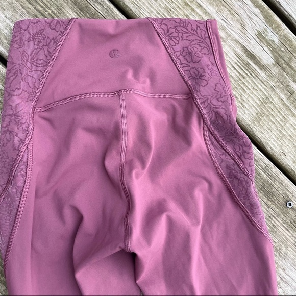 Lululemon Wunder Under High-Rise Tight* Flocked 28" Size 2 - Picture 7 of 9